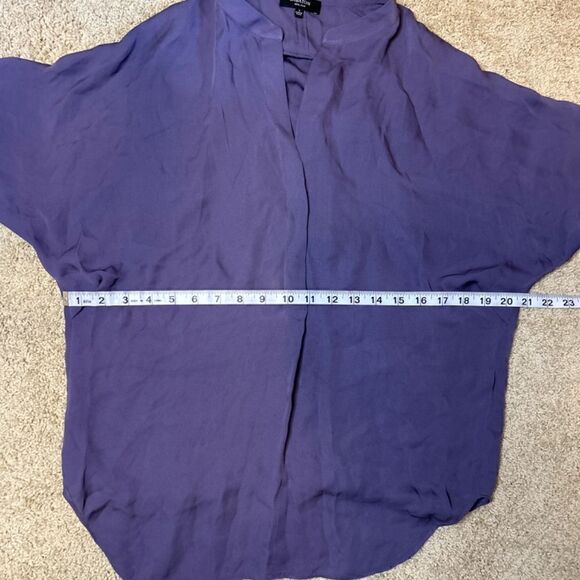 Babaton Aritzia Women's Silk Blouse Size S Purple Short Sleeve Relaxed Fit BIN F - Picture 4 of 6
